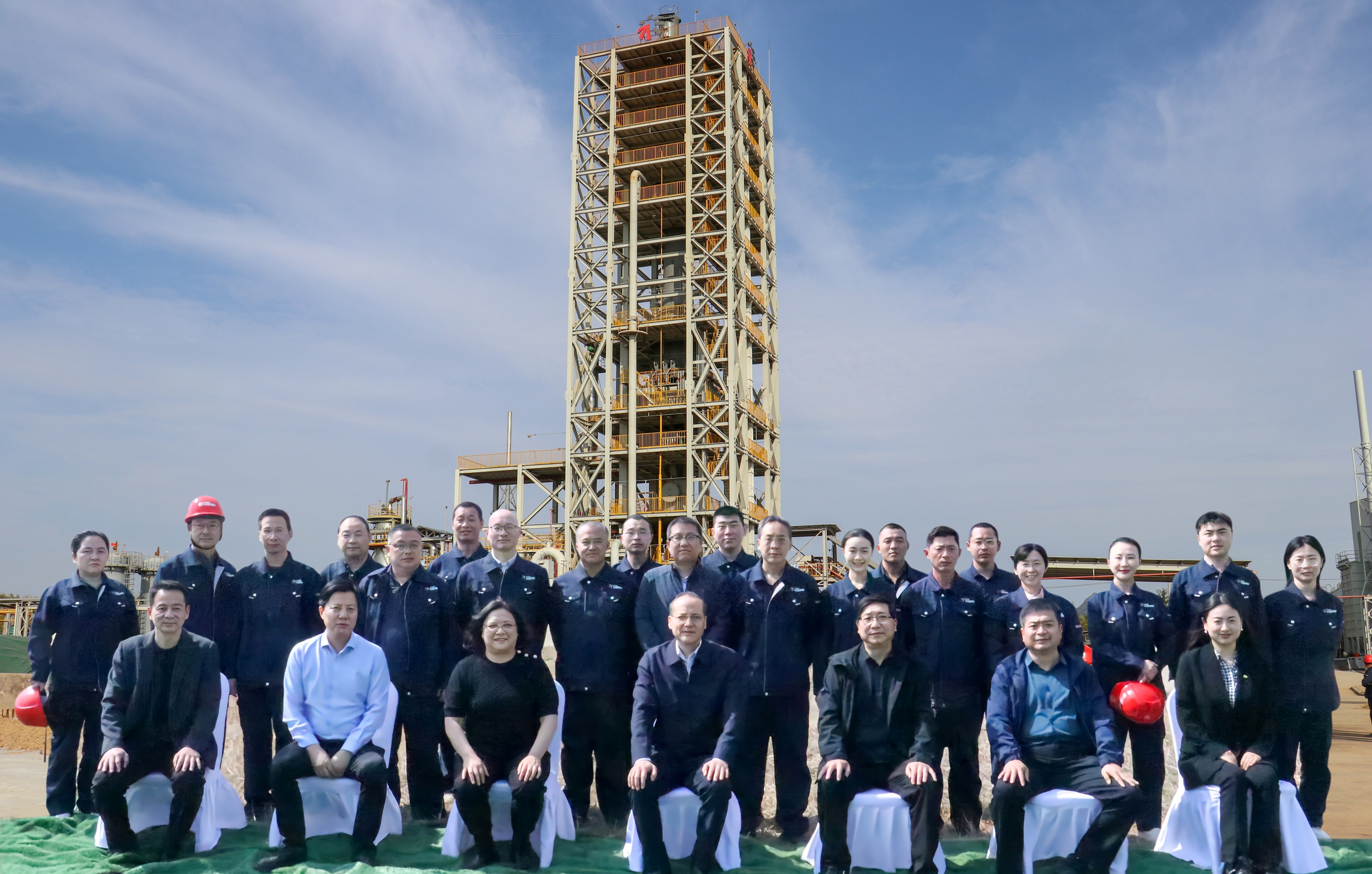 集團公司領導到純氫冶金技術開發中試基地調研